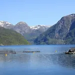 بيت للعطل Fjordhytte-3 In Traumhafter Lage 100 Meter Vom Hardangerfjord, Motorboot Mietbar *
