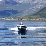 Fjordhytte-3 In Traumhafter Lage 100 Meter Vom Hardangerfjord, Motorboot Mietbar