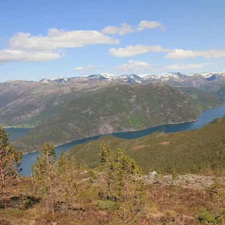 Дом отдыха Fjordhytte-3 In Traumhafter Lage 100 Meter Vom Hardangerfjord, Motorboot Mietbar *