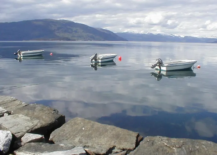 Fjordhytte-3 In Traumhafter Lage 100 Meter Vom Hardangerfjord, Motorboot Mietbar Aenes