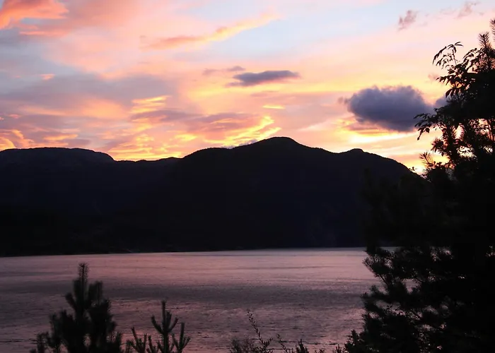 בית נופש Fjordhytte-3 In Traumhafter Lage 100 Meter Vom Hardangerfjord, Motorboot Mietbar