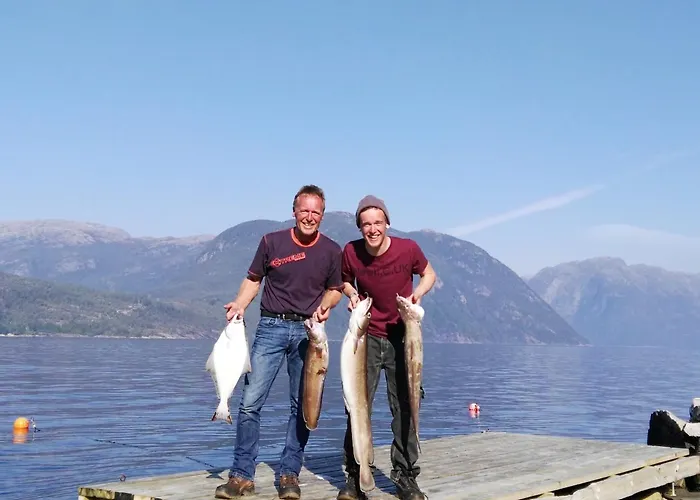 Fjordhytte-3 In Traumhafter Lage 100 Meter Vom Hardangerfjord, Motorboot Mietbar Aenes