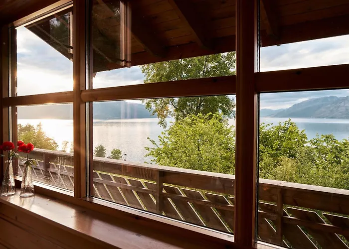 Fjordhytte-3 In Traumhafter Lage 100 Meter Vom Hardangerfjord, Motorboot Mietbar בית נופש Aenes