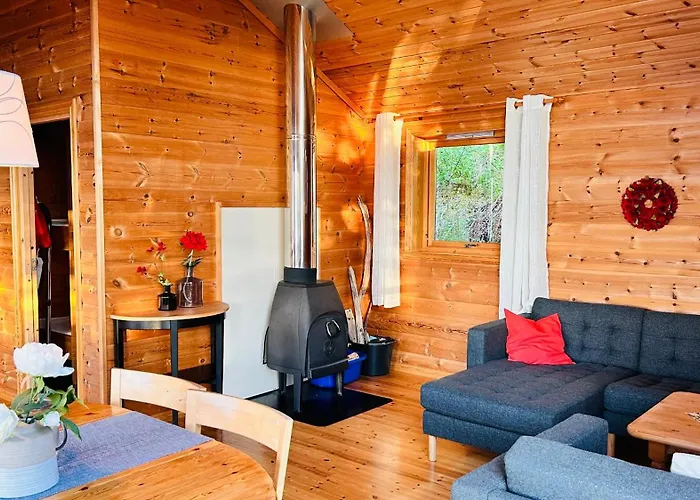 Fjordhytte-3 In Traumhafter Lage 100 Meter Vom Hardangerfjord, Motorboot Mietbar Aenes