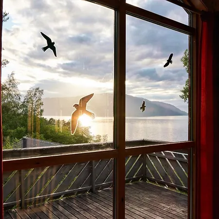 Fjordhytte-3 In Traumhafter Lage 100 Meter Vom Hardangerfjord, Motorboot Mietbar * Aenes