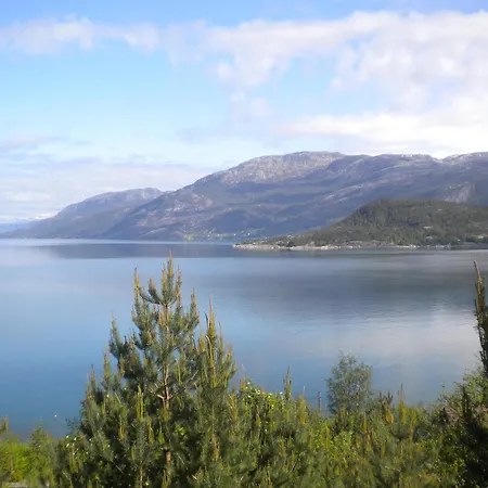 Fjordhytte-3 In Traumhafter Lage 100 Meter Vom Hardangerfjord, Motorboot Mietbar Ferienhaus *
