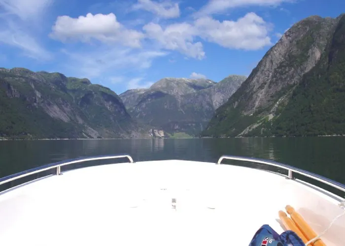 Fjordhytte-3 In Traumhafter Lage 100 Meter Vom Hardangerfjord, Motorboot Mietbar *