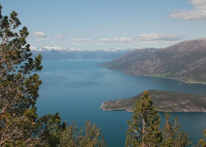 Fjordhytte-3 In Traumhafter Lage 100 Meter Vom Hardangerfjord, Motorboot Mietbar 펜션 *