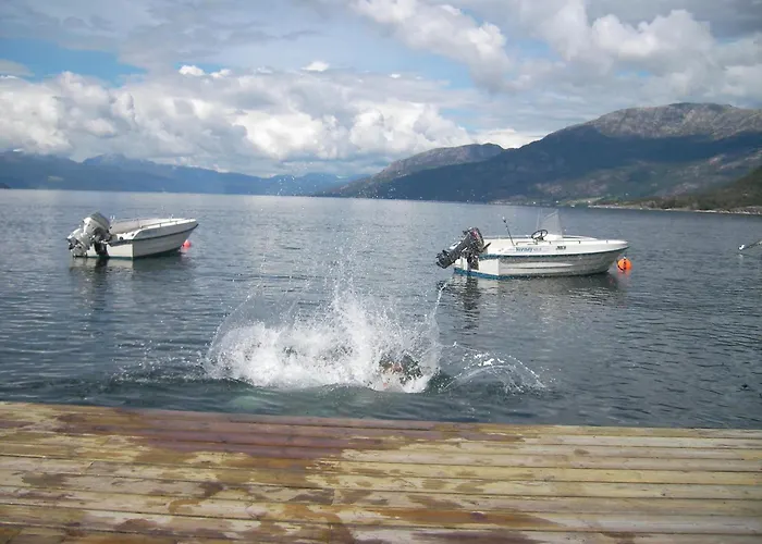 펜션 Fjordhytte-3 In Traumhafter Lage 100 Meter Vom Hardangerfjord, Motorboot Mietbar *